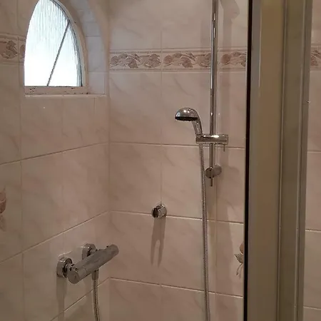 Apartman Neptun קרלובי וארי