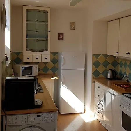 Apartman Neptun דירה *